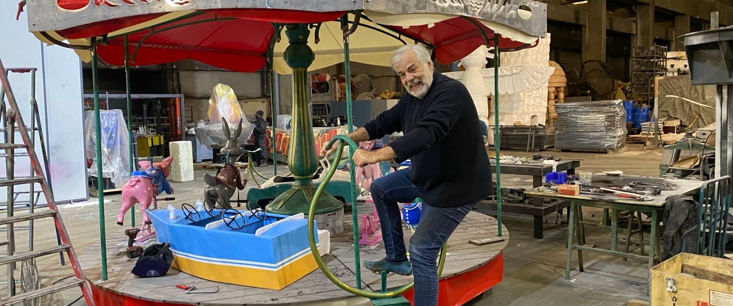 Cyclo-carrousel
