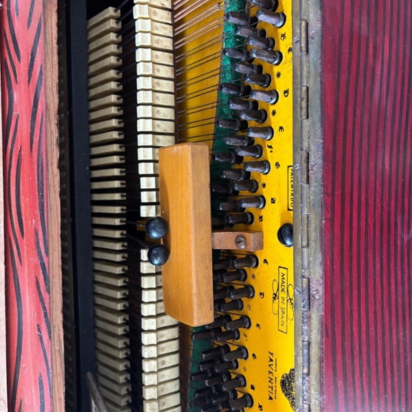 Piano M&eacute;canique Espagnol Faventa
