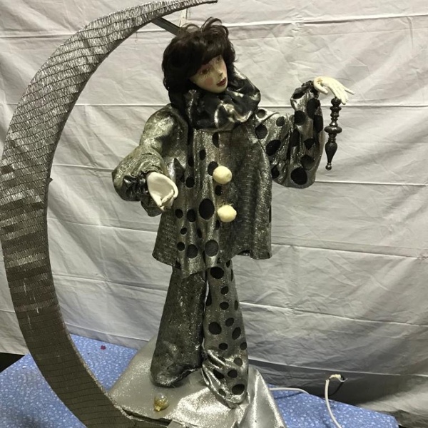 Pierrot et la lune 1