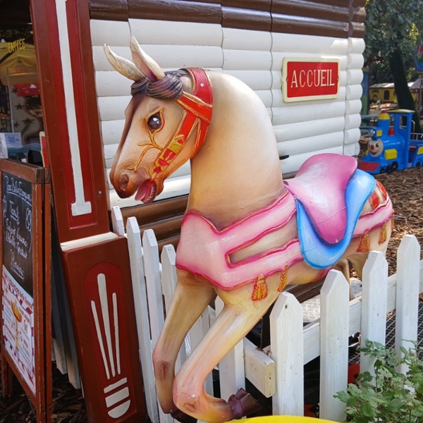 cheval rose 2