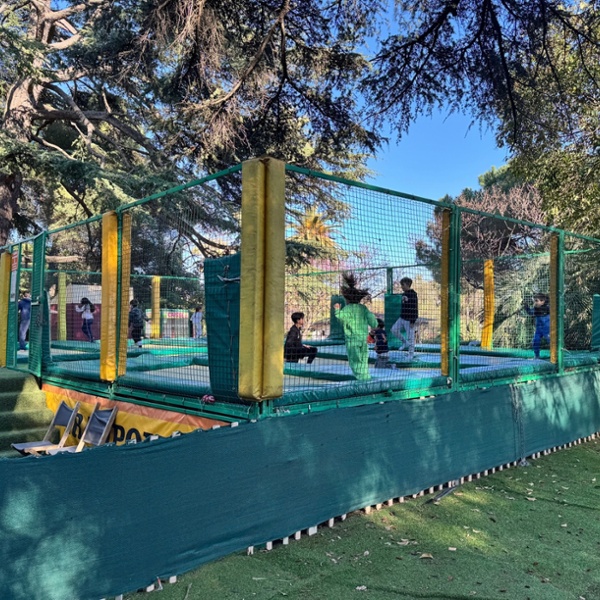 Trampoline